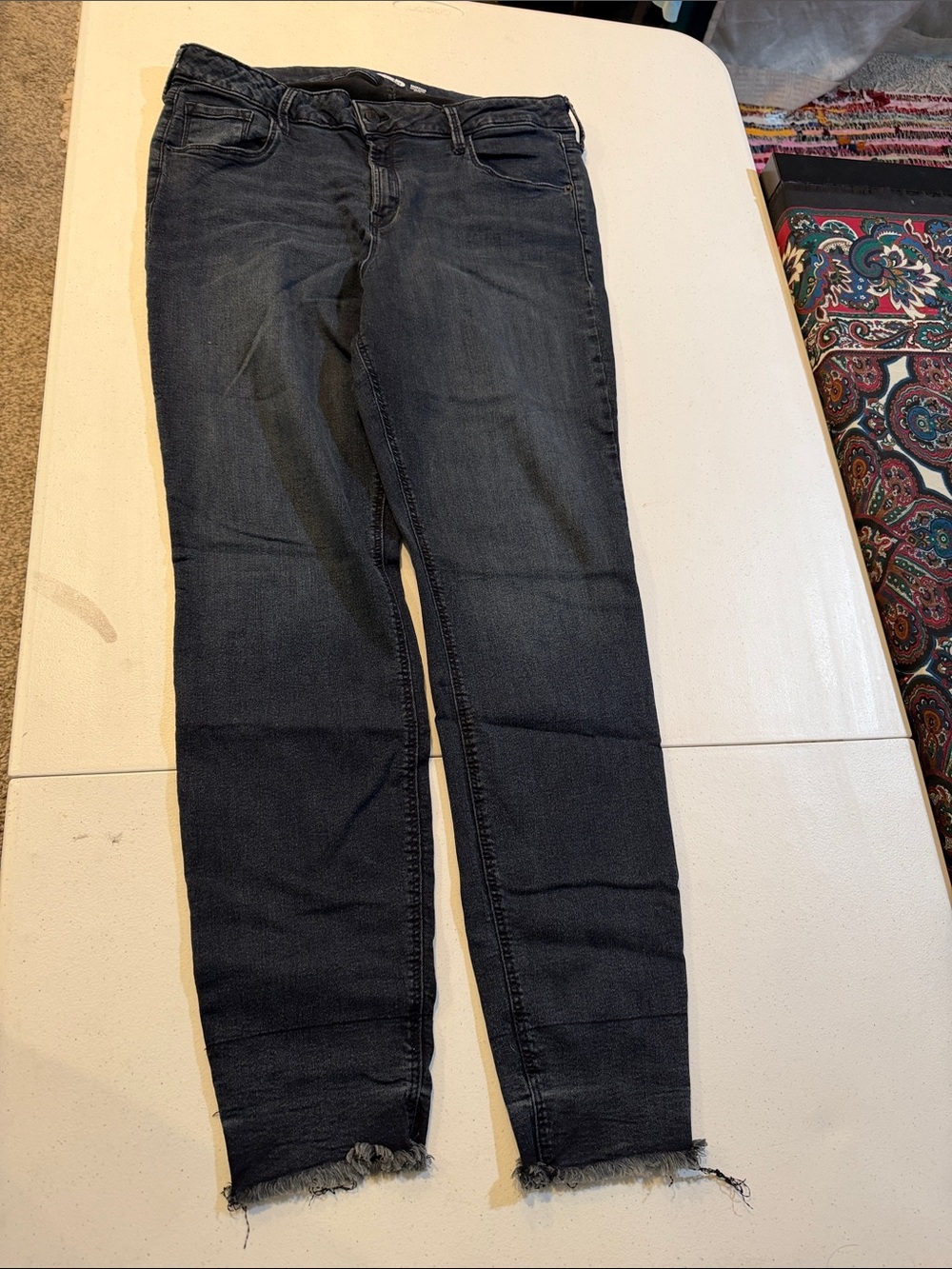 #606. Old navy Rockstar Super Skinny Ankle. Size 16 tall